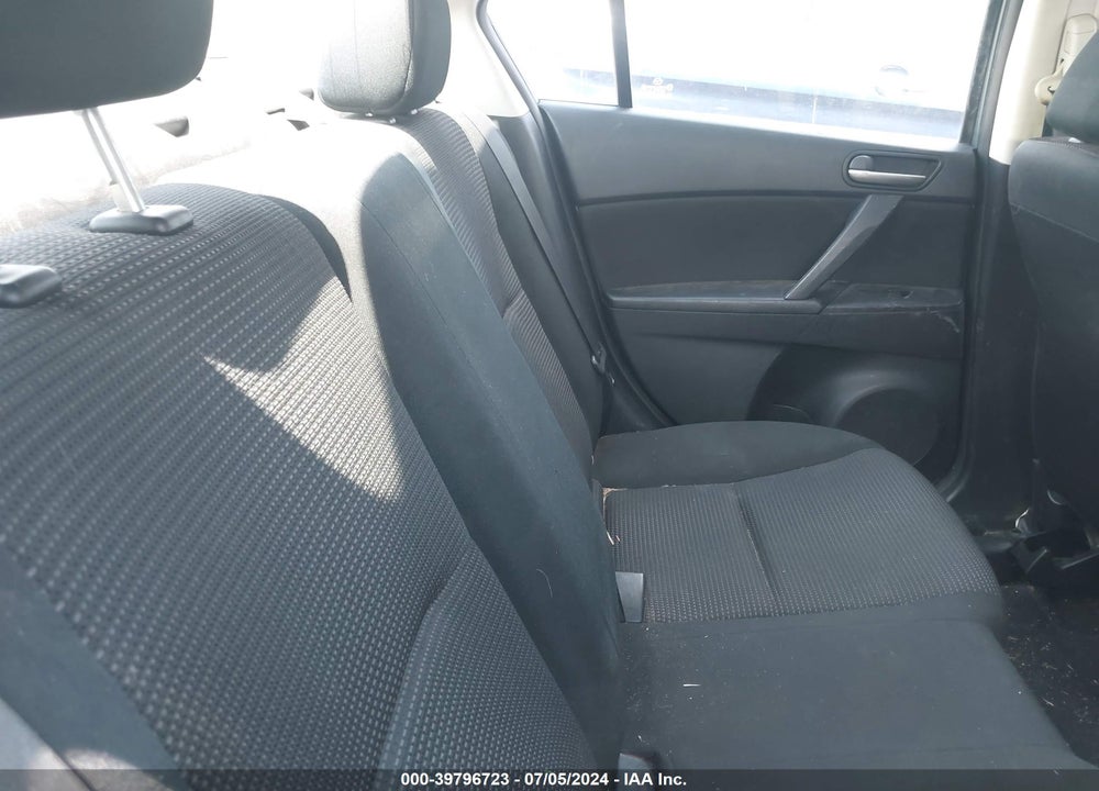 2012 MAZDA 3 I SPORT VIN: JM1BL1UF8C1552817