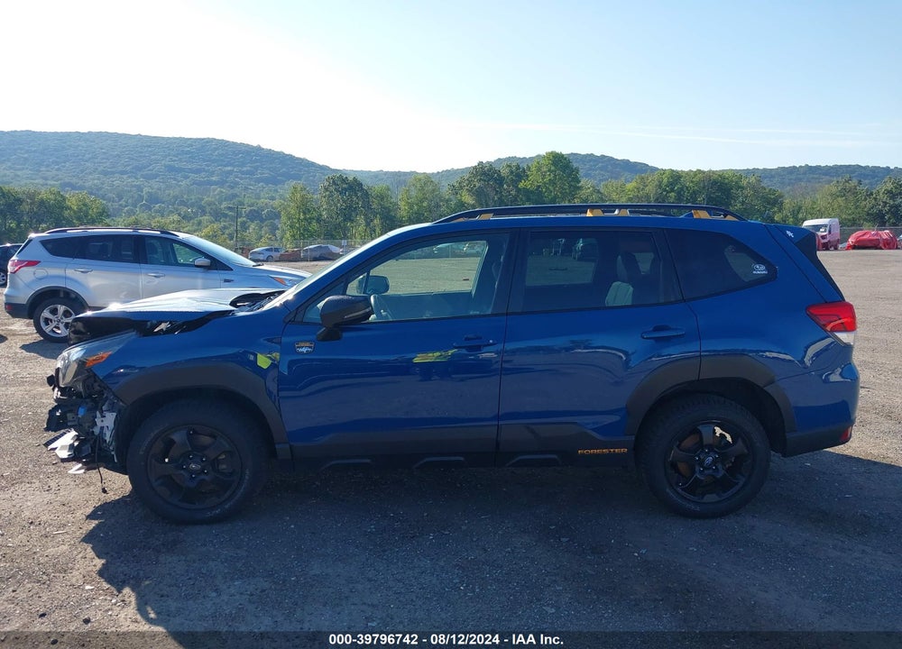2023 SUBARU FORESTER VIN: JF2SKAMC7PH419781