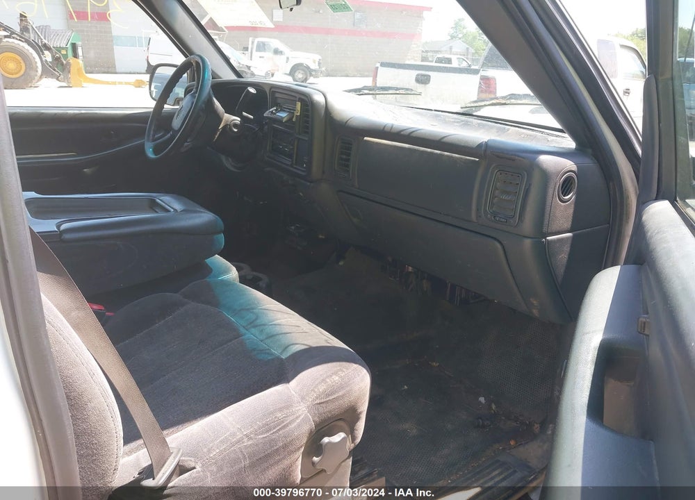 2002 CHEVROLET SILVERADO 1500 VIN: 1GCEC14W02Z292538