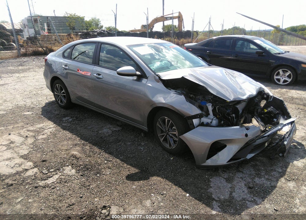 2024 KIA FORTE LXS VIN: 3KPF24ADXRE717328