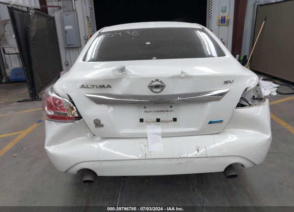 2014 NISSAN ALTIMA 2.5 SV VIN: 1N4AL3AP1EN233023