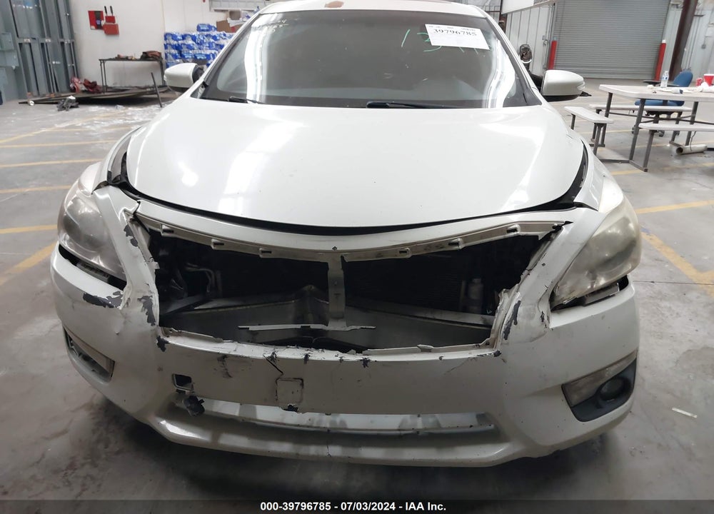 2014 NISSAN ALTIMA 2.5 SV VIN: 1N4AL3AP1EN233023