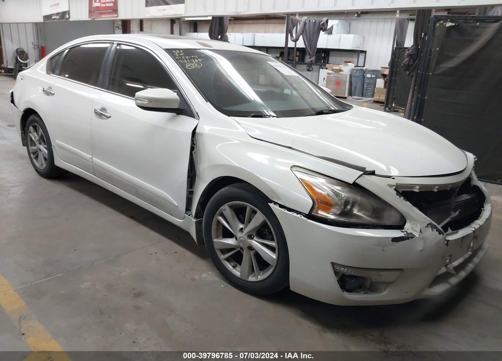 2014 NISSAN ALTIMA 2.5 SV VIN: 1N4AL3AP1EN233023