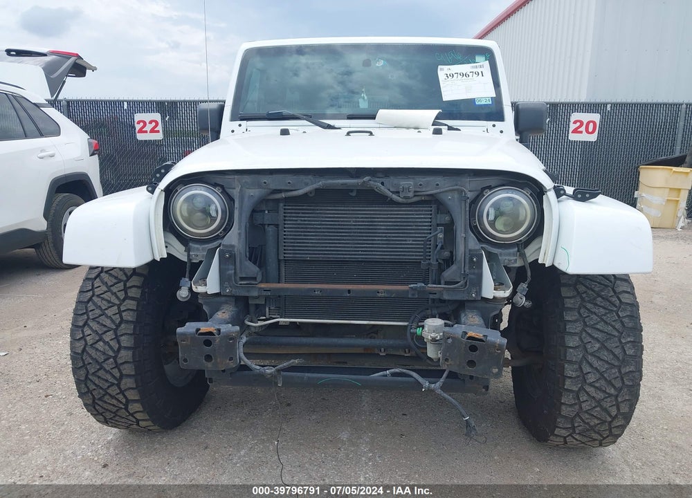 2013 JEEP WRANGLER UNLIMITED SAHARA VIN: 1C4BJWEG8DL584490