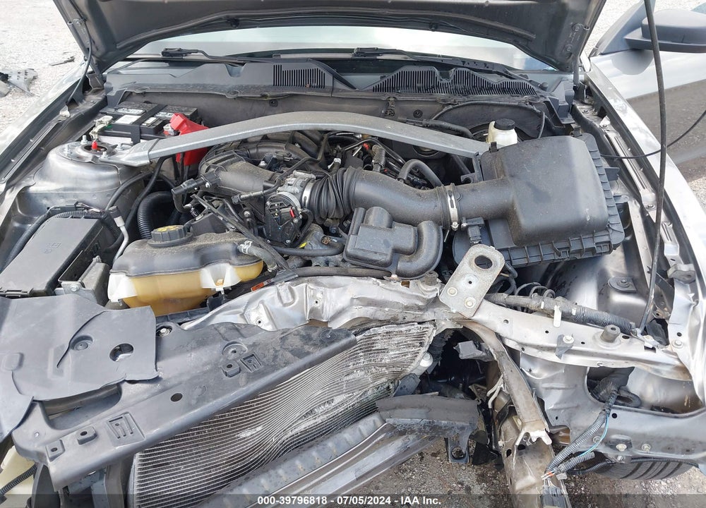 2013 FORD MUSTANG V6 VIN: 1ZVBP8EM8D5237260
