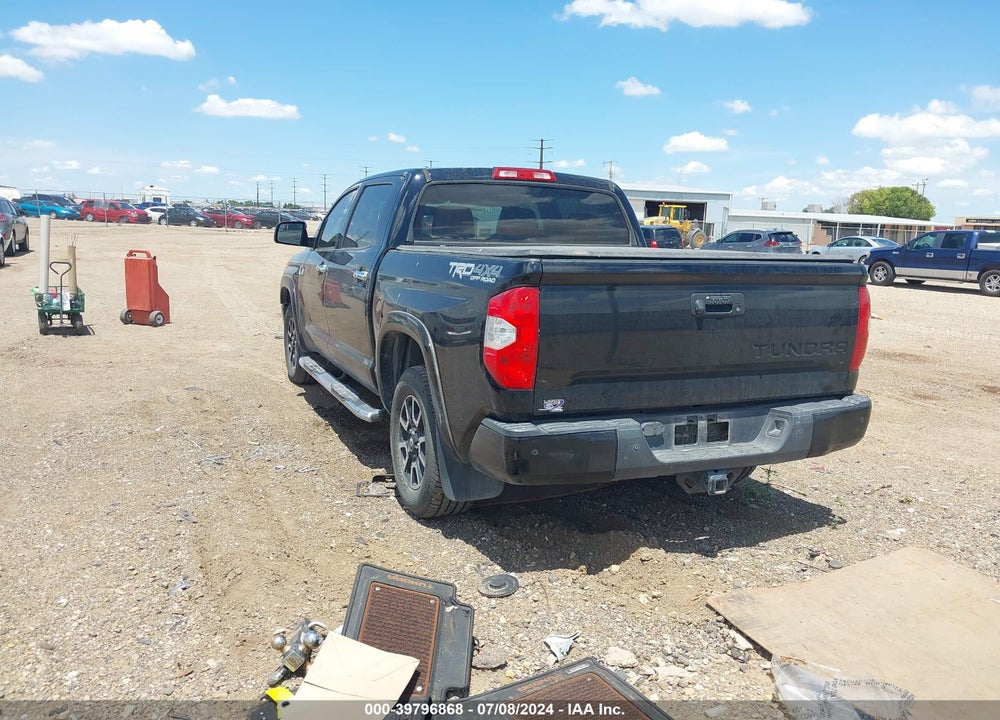 2017 TOYOTA TUNDRA 1794 5.7L V8 VIN: 5TFAW5F11HX624585