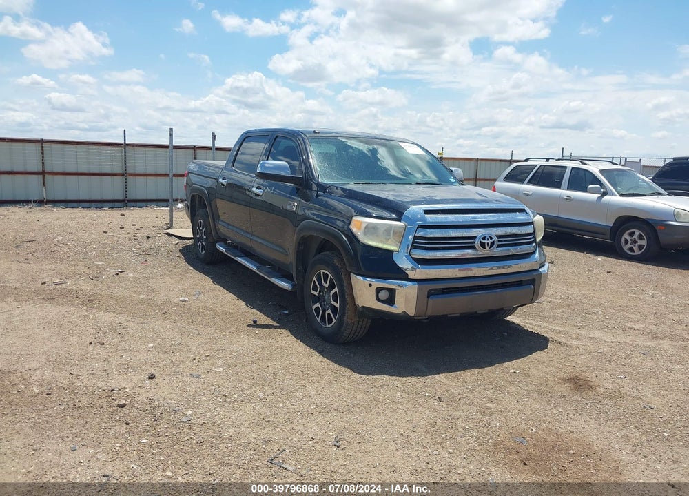 2017 TOYOTA TUNDRA 1794 5.7L V8 VIN: 5TFAW5F11HX624585