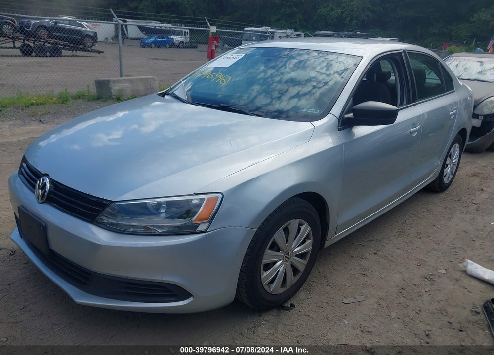 2011 VOLKSWAGEN JETTA 2.0L S VIN: 3VW2K7AJ3BM078904