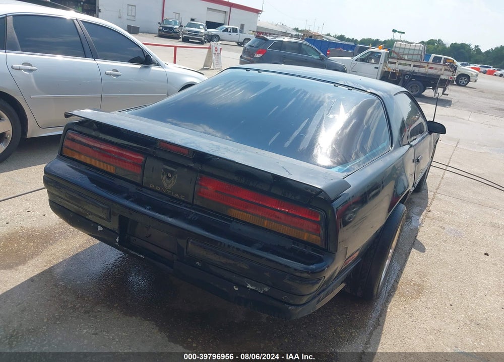 1989 PONTIAC FIREBIRD FORMULA VIN: 1G2FS21E8KL223631