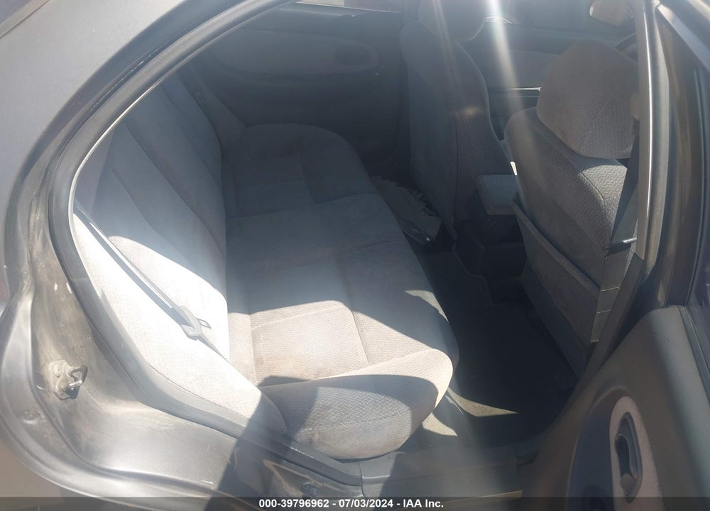 2003 KIA SPECTRA LS VIN: KNAFB121635297909