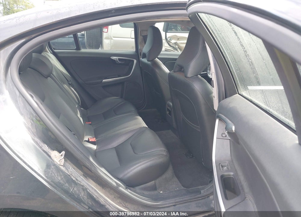2015 VOLVO S60 T5 PREMIER VIN: YV1612TK2F1358651