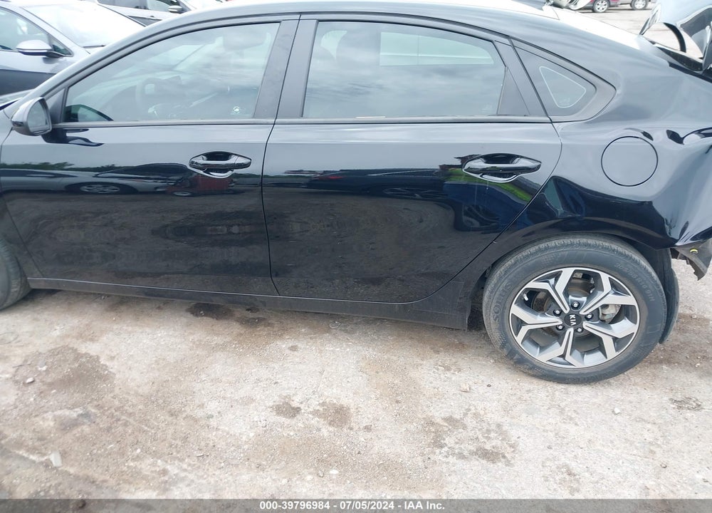 2021 KIA FORTE LXS VIN: 3KPF24AD7ME309443