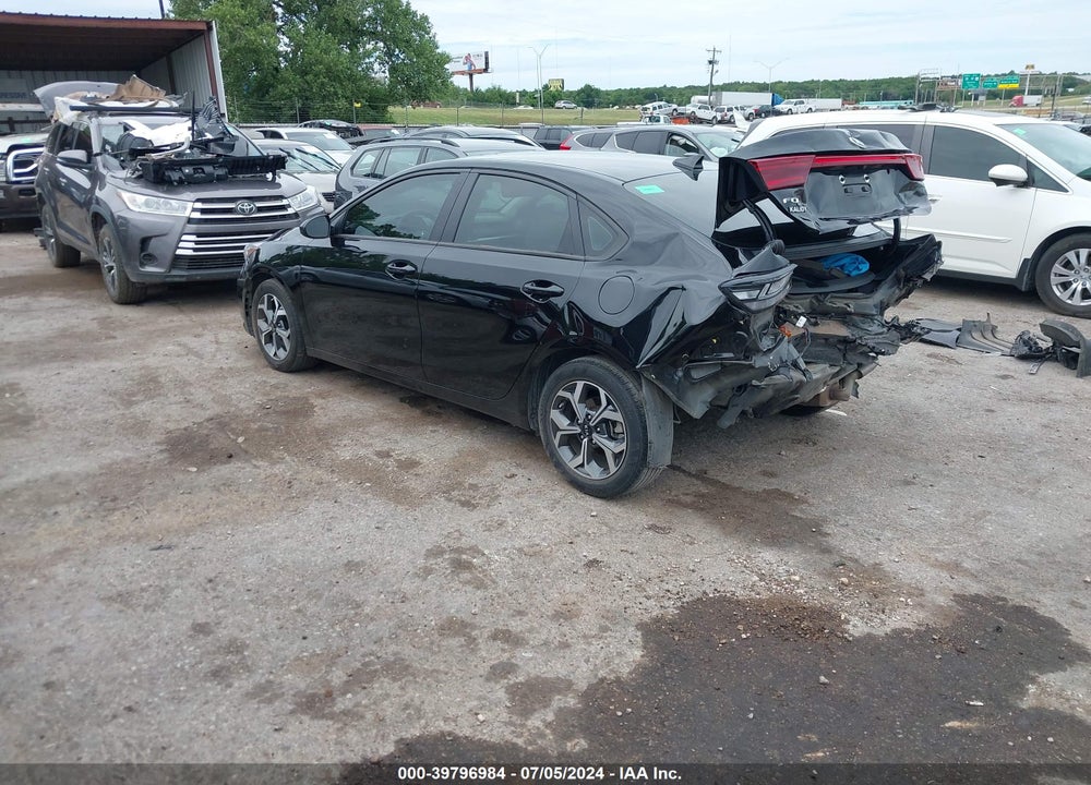 2021 KIA FORTE LXS VIN: 3KPF24AD7ME309443