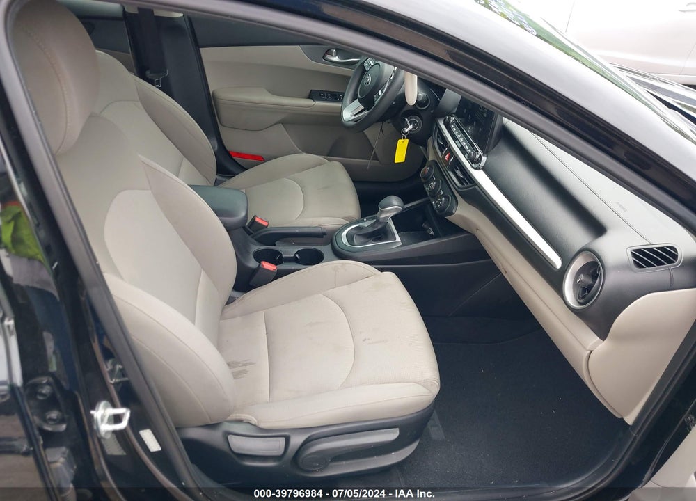 2021 KIA FORTE LXS VIN: 3KPF24AD7ME309443