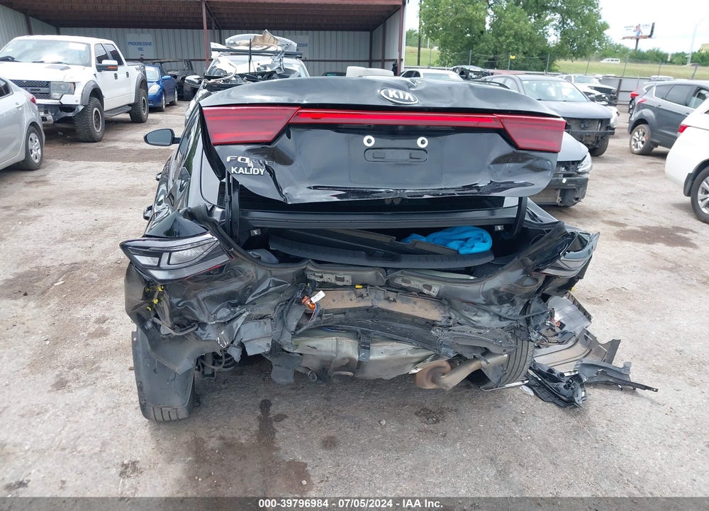 2021 KIA FORTE LXS VIN: 3KPF24AD7ME309443