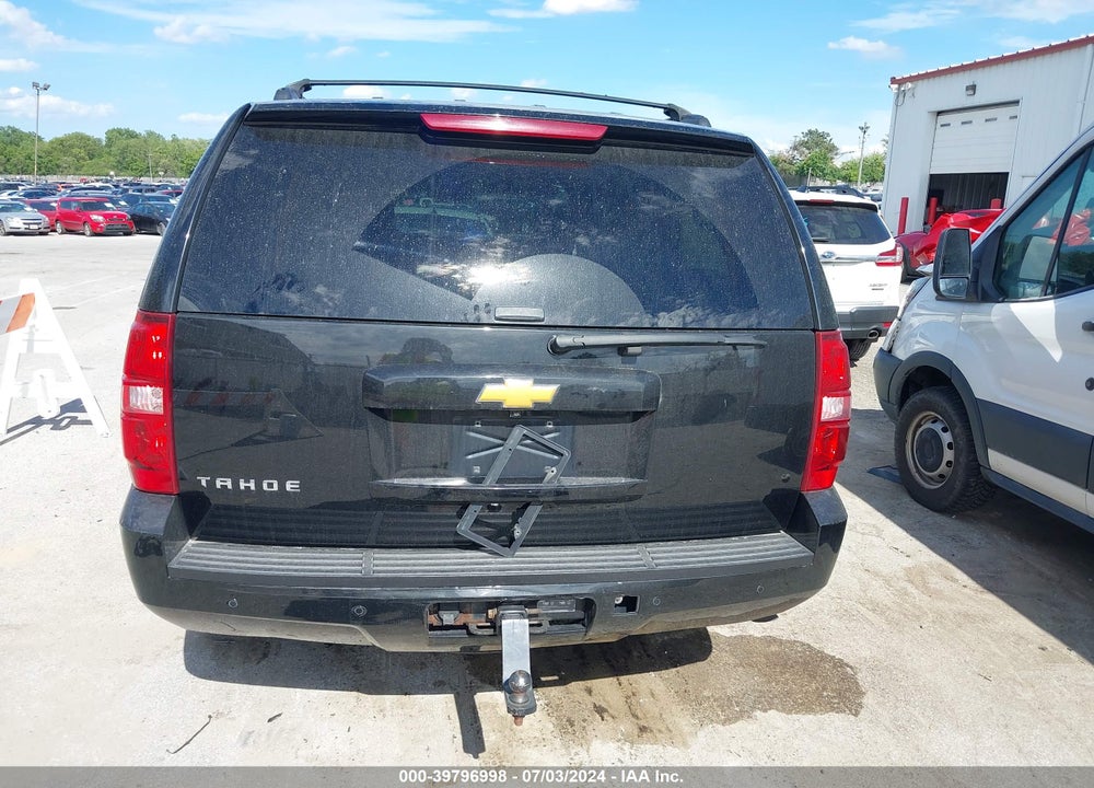 2014 CHEVROLET TAHOE LS VIN: 1GNSKAE04ER122825