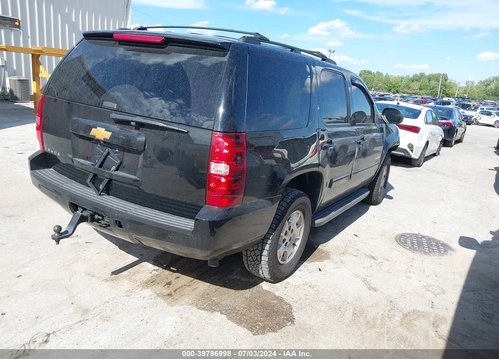 2014 CHEVROLET TAHOE LS VIN: 1GNSKAE04ER122825