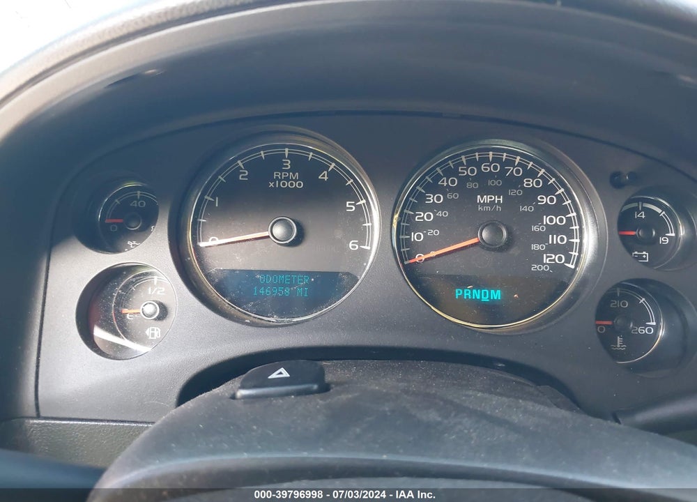 2014 CHEVROLET TAHOE LS VIN: 1GNSKAE04ER122825