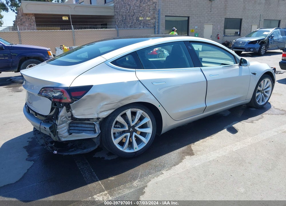 2018 TESLA MODEL 3 VIN: 5YJ3E1EA0JF003473
