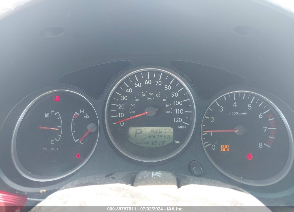 2005 SUBARU FORESTER 2.5XS L.L. BEAN VIN: JF1SG67635H704239