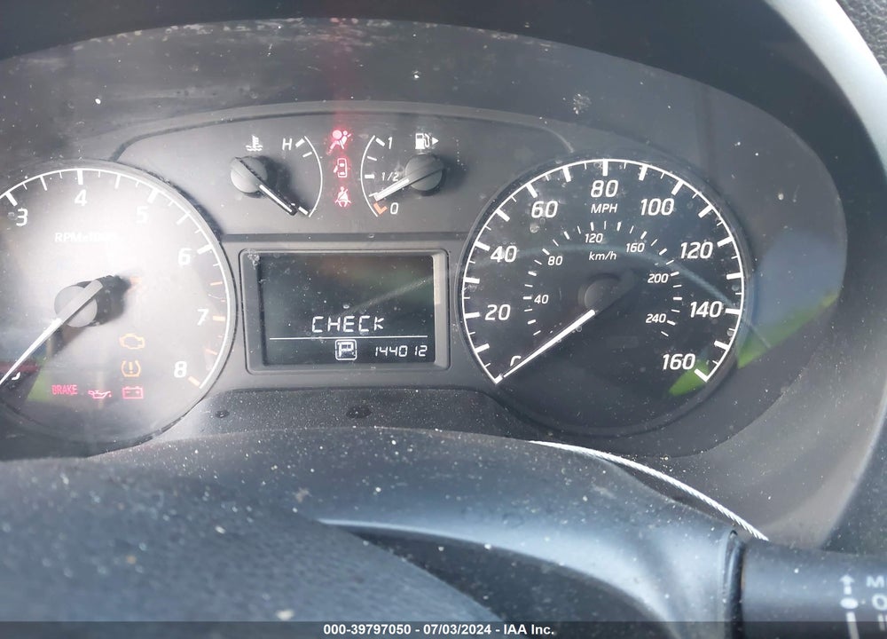 2014 NISSAN SENTRA S VIN: 3N1AB7AP0EY247084