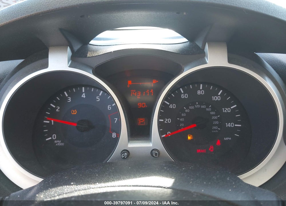 2016 NISSAN JUKE SV VIN: JN8AF5MR9GT604202