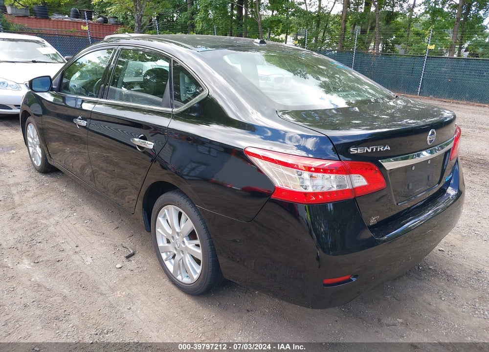 2014 NISSAN SENTRA SL VIN: 3N1AB7AP0EL624655