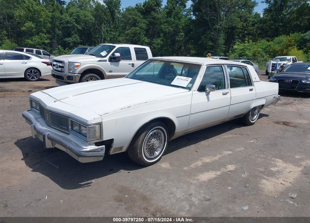 1984 OLDSMOBILE 98 REGENCY BROUGHAM VIN: 1G3AH69Y2EM774193