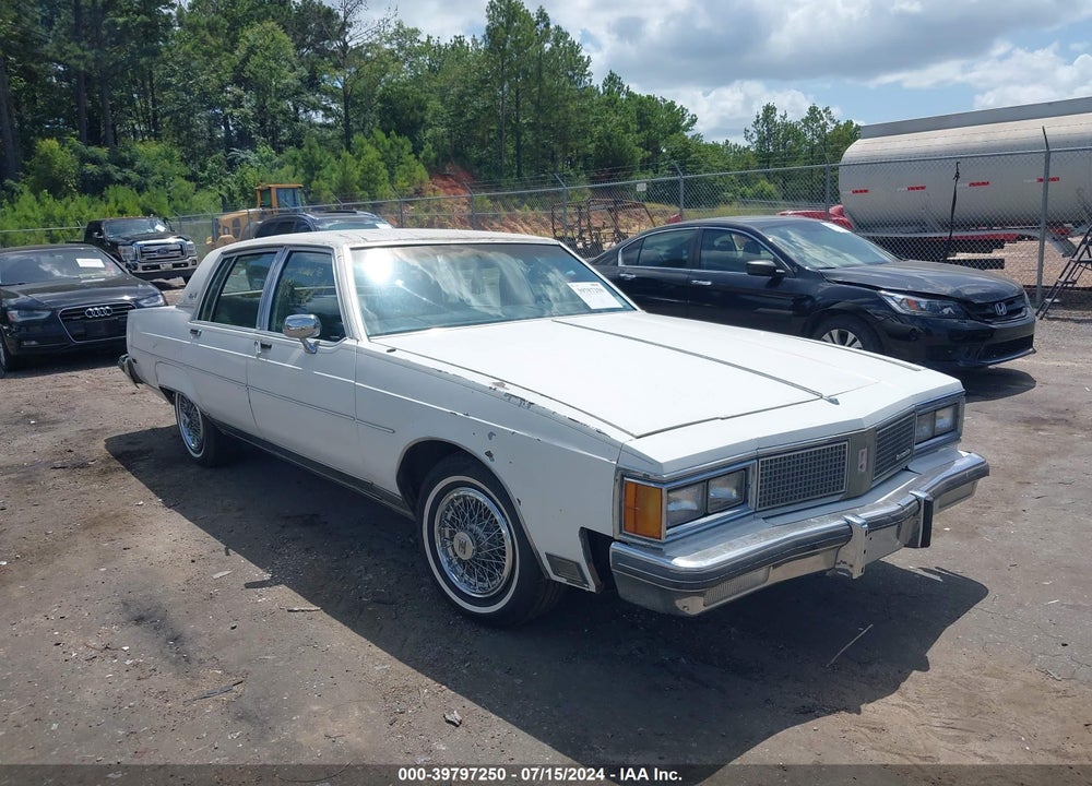 1984 OLDSMOBILE 98 REGENCY BROUGHAM VIN: 1G3AH69Y2EM774193