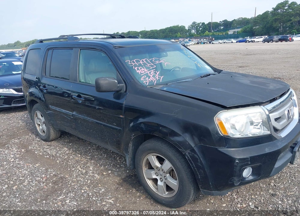 2009 HONDA PILOT EX-L VIN: 5FNYF485X9B036737