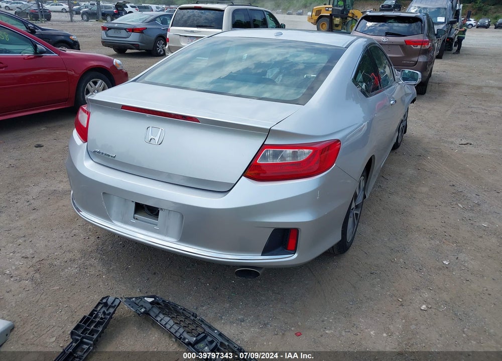 2014 HONDA ACCORD EX-L VIN: 1HGCT1B83EA009582