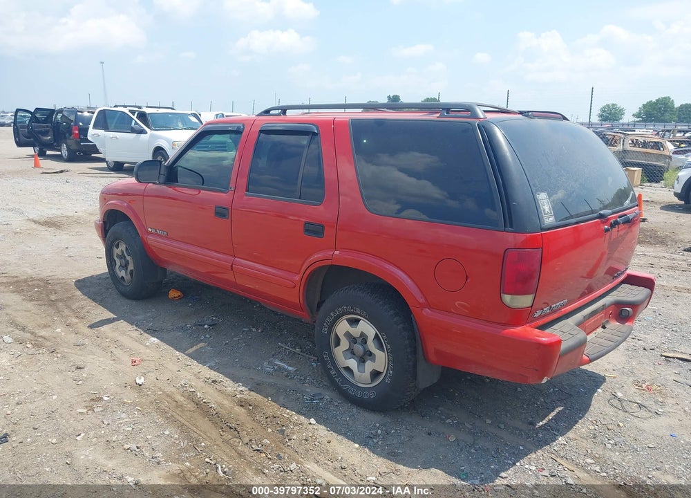 2002 CHEVROLET BLAZER LS VIN: 1GNDT13W72K113988