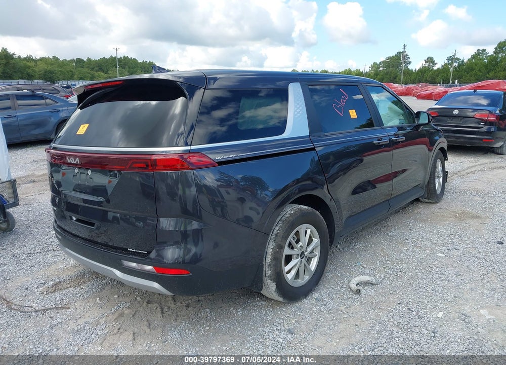 2023 KIA CARNIVAL MPV LX SEAT PACKAGE VIN: KNDNB4H34P6279806
