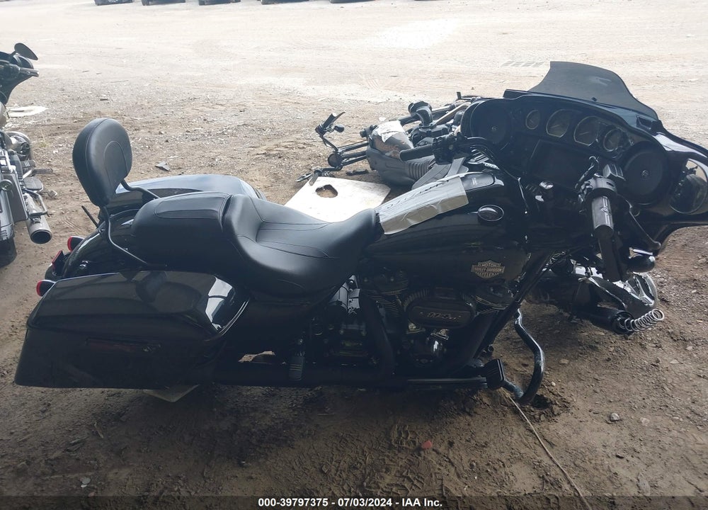 2021 HARLEY-DAVIDSON FLHXS VIN: 1HD1KRP14MB639377