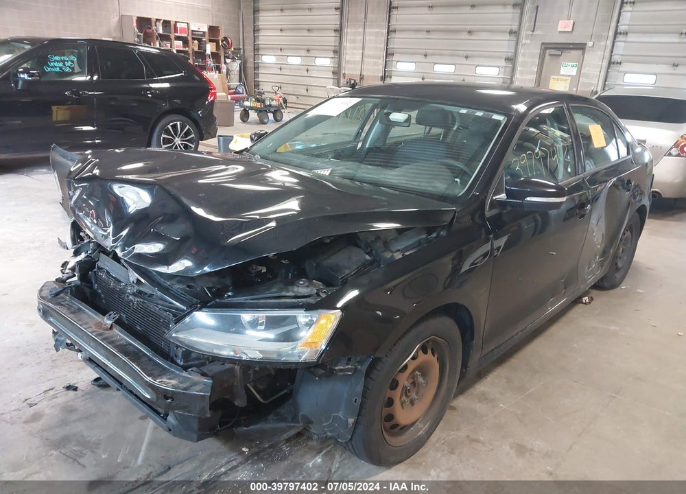 2012 VOLKSWAGEN JETTA 2.5L SE VIN: 3VWDX7AJ2CM398422
