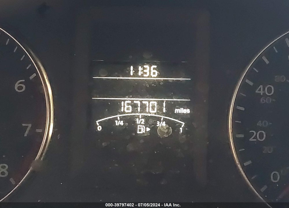 2012 VOLKSWAGEN JETTA 2.5L SE VIN: 3VWDX7AJ2CM398422