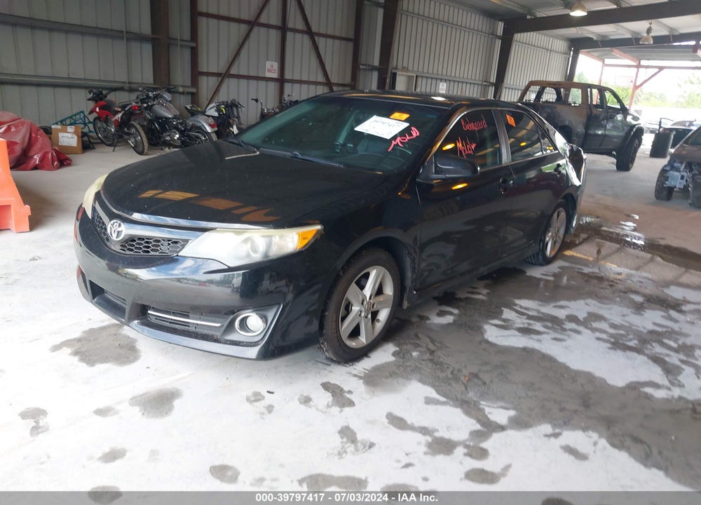 2014 TOYOTA CAMRY SE VIN: 4T1BF1FK9EU836651