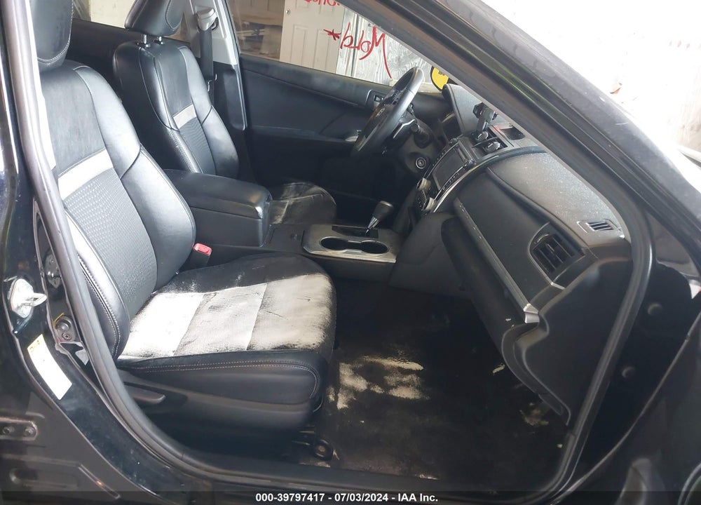 2014 TOYOTA CAMRY SE VIN: 4T1BF1FK9EU836651