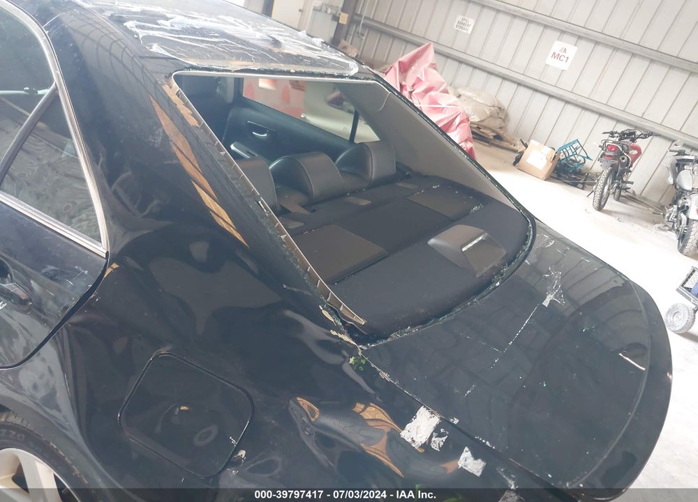 2014 TOYOTA CAMRY SE VIN: 4T1BF1FK9EU836651