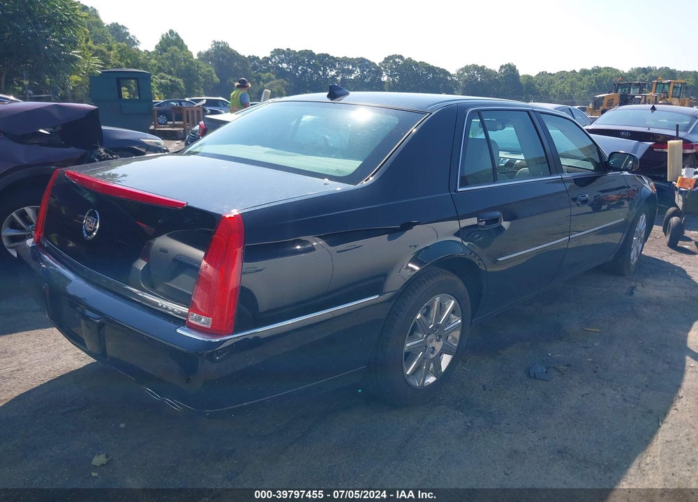 2011 CADILLAC DTS PREMIUM COLLECTION VIN: 1G6KH5E67BU104821