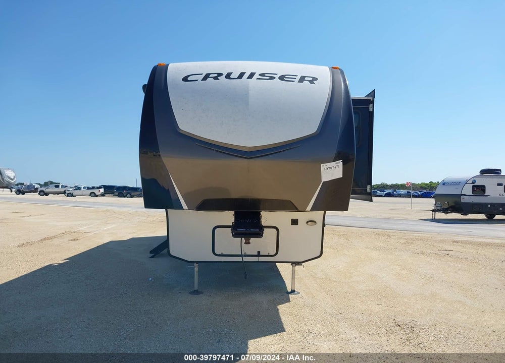 2019 CRUISER 3311RD VIN: 4YDF33120K9320417