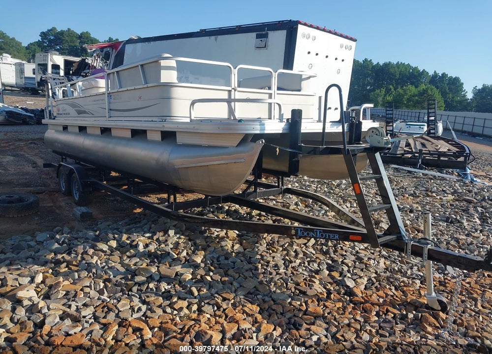 2007 SUNTRACKER OTHER VIN: BUJ02218G607