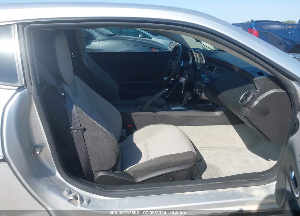 2010 CHEVROLET CAMARO VIN: 2G1FB1EV9A9174146