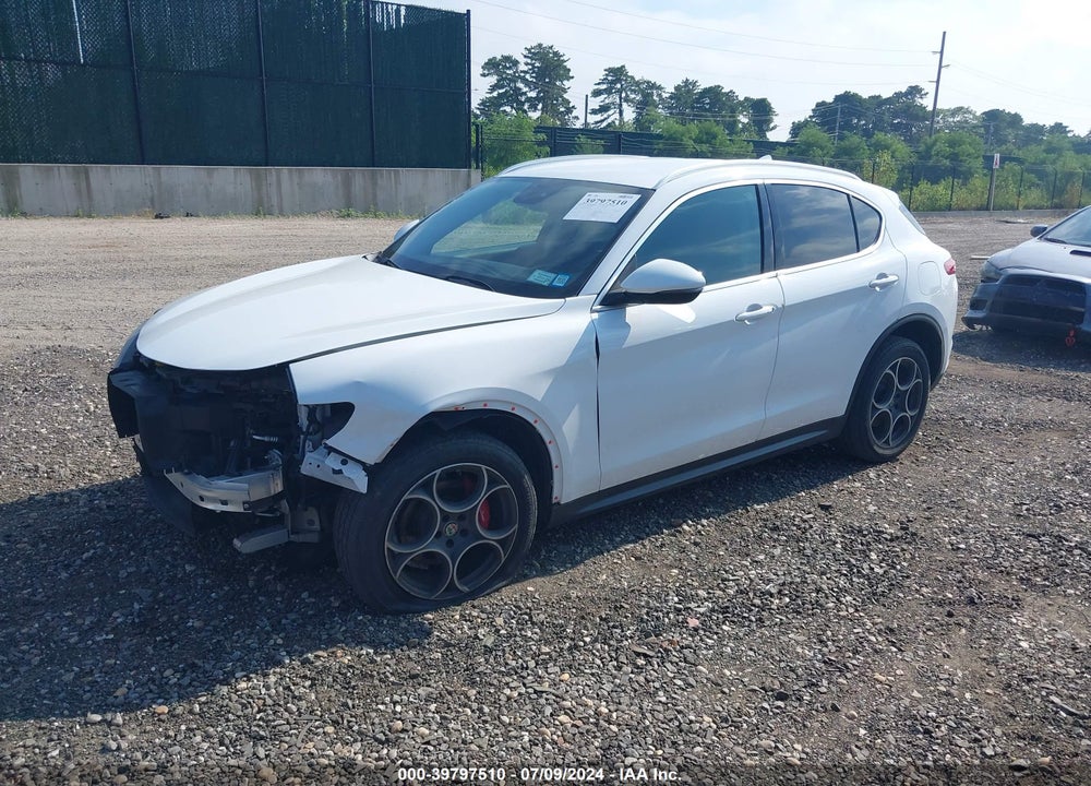 2018 ALFA ROMEO STELVIO AWD VIN: ZASFAKAN3J7B80426