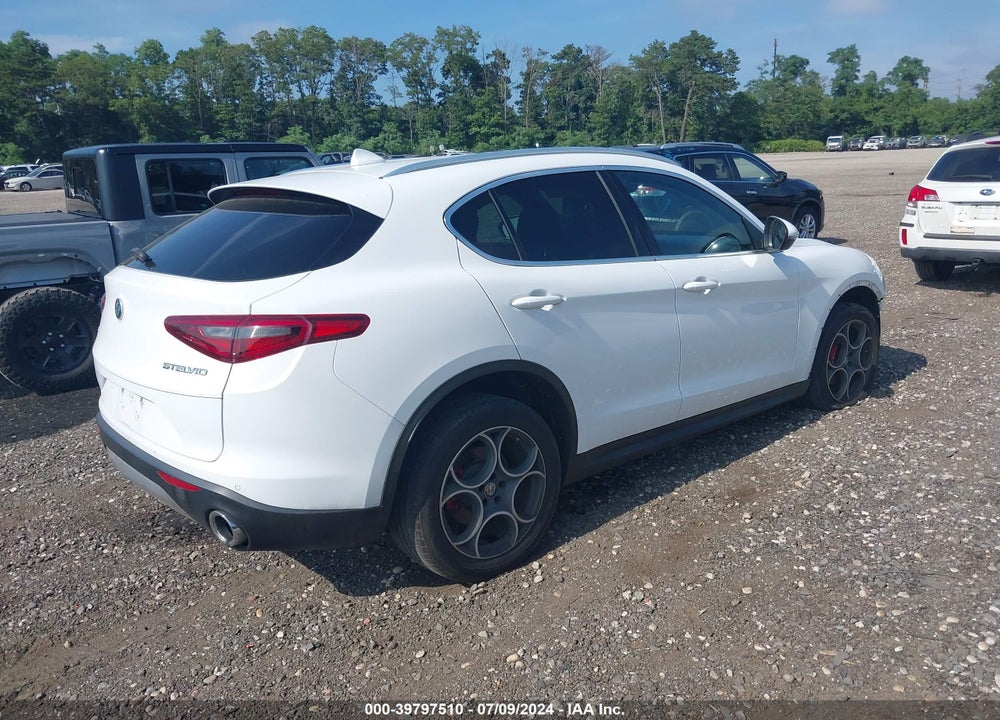 2018 ALFA ROMEO STELVIO AWD VIN: ZASFAKAN3J7B80426