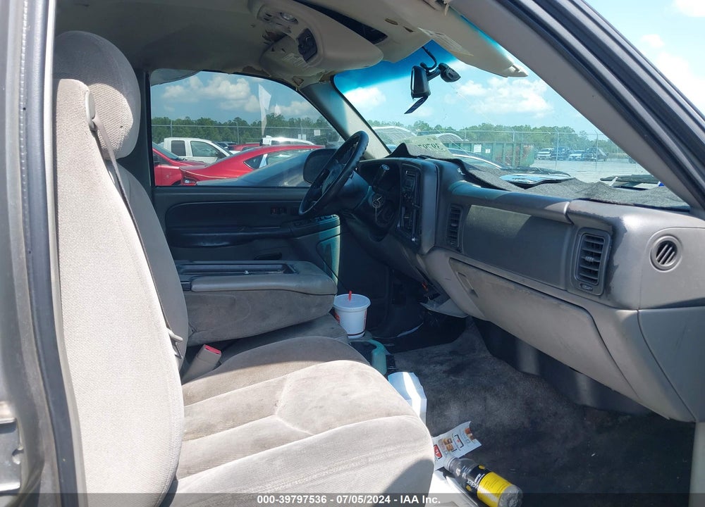2003 GMC YUKON SLE VIN: 1GKEC13V93R193568