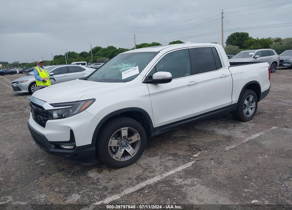 2024 HONDA RIDGELINE RTL VIN: 5FPYK3F5XRB008677