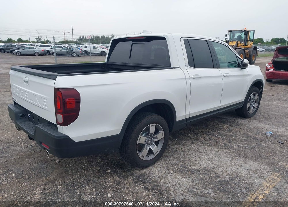 2024 HONDA RIDGELINE RTL VIN: 5FPYK3F5XRB008677
