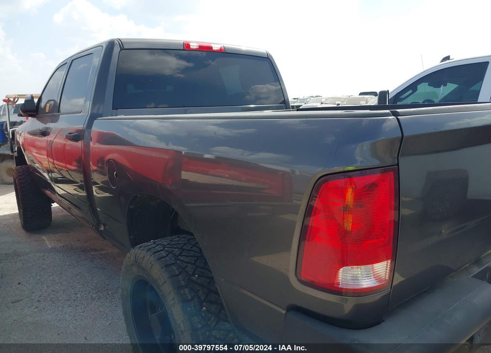 2014 RAM 2500 TRADESMAN VIN: 3C6UR5CL3EG320434