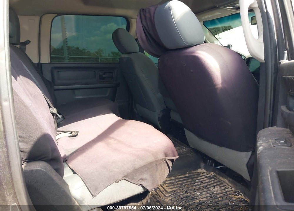 2014 RAM 2500 TRADESMAN VIN: 3C6UR5CL3EG320434